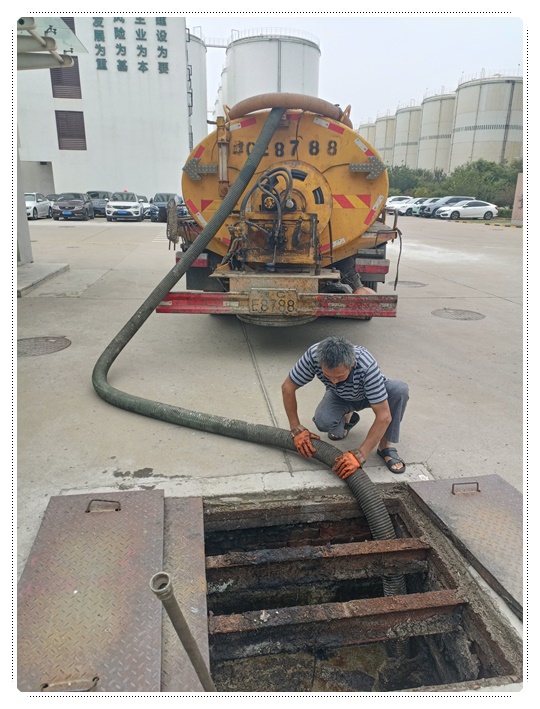 鸠江隔油池清掏