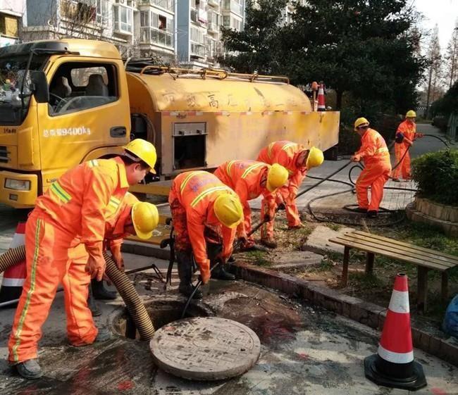 鸠江市政管道清淤